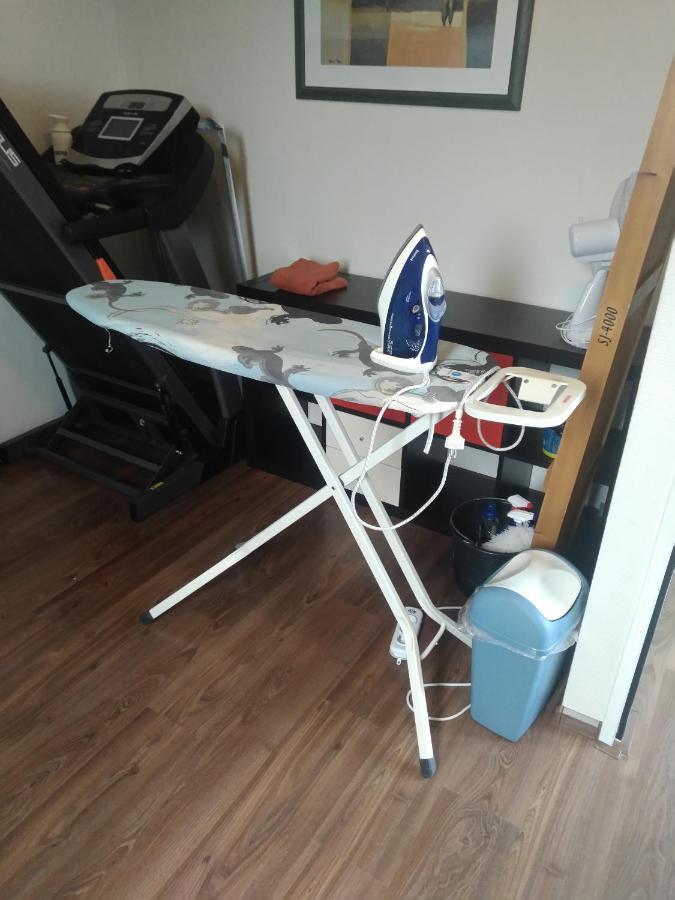 Homestay Etage Met Slaap, En Badkamer *